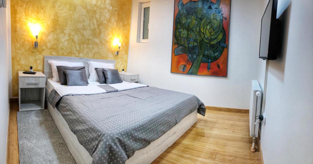 Tepic Garni Hotel Temerin Eksteriør billede