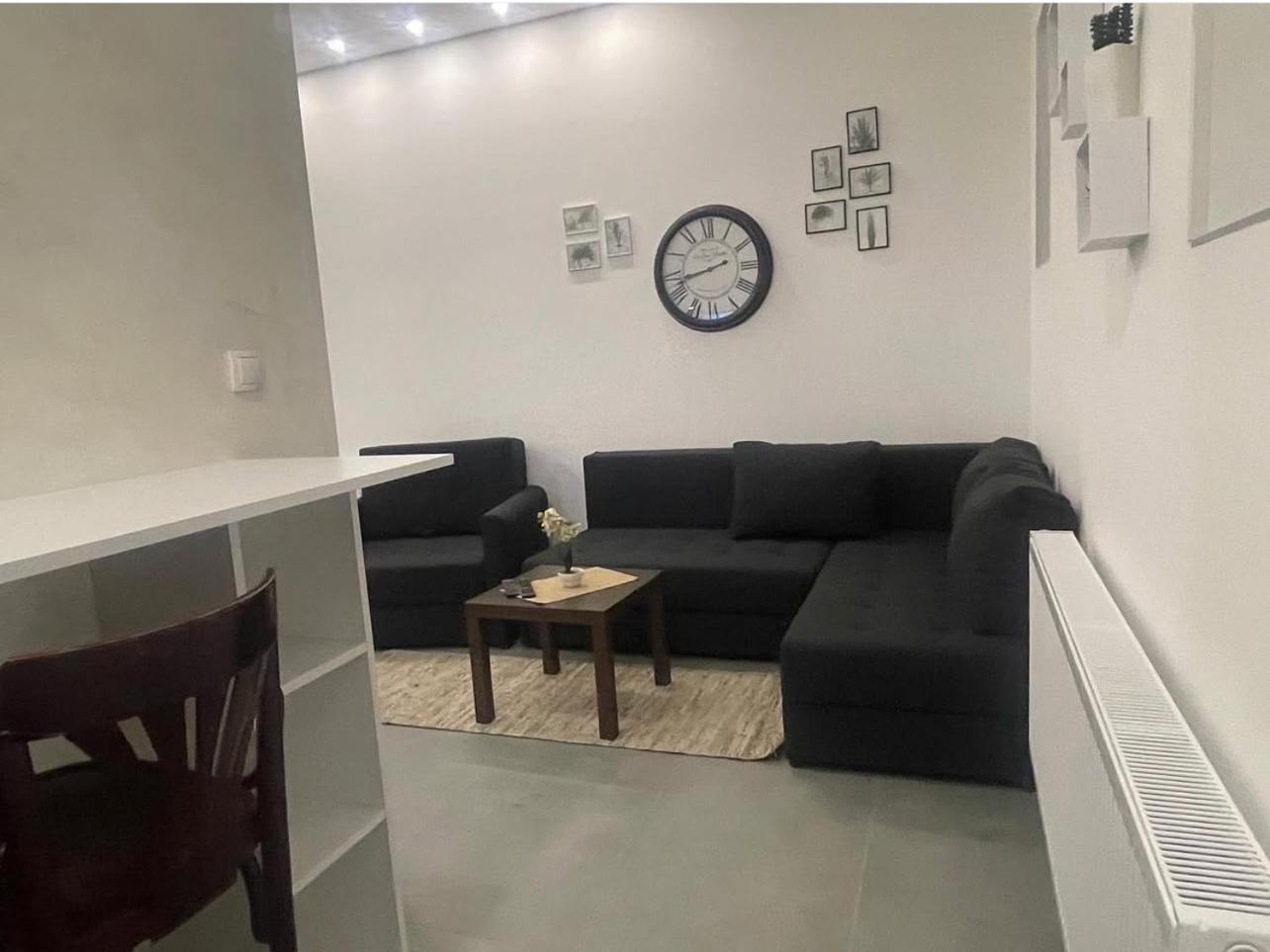 Tepic Garni Hotel Temerin Eksteriør billede